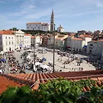Piran Studio Frama